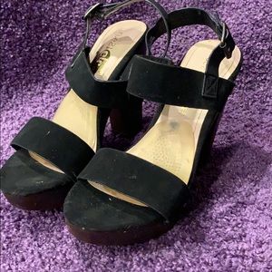 Black heeled sandals